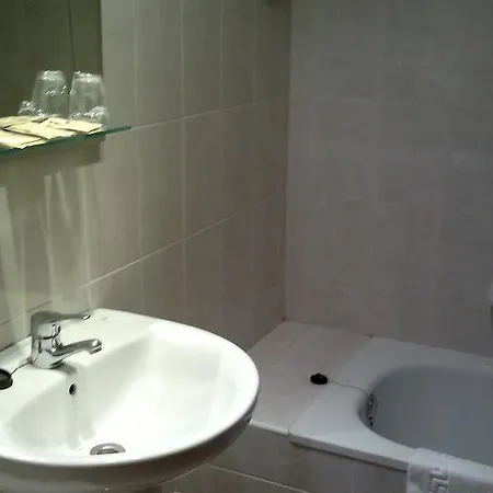 Hotel Yeste Yeste (Albacete)